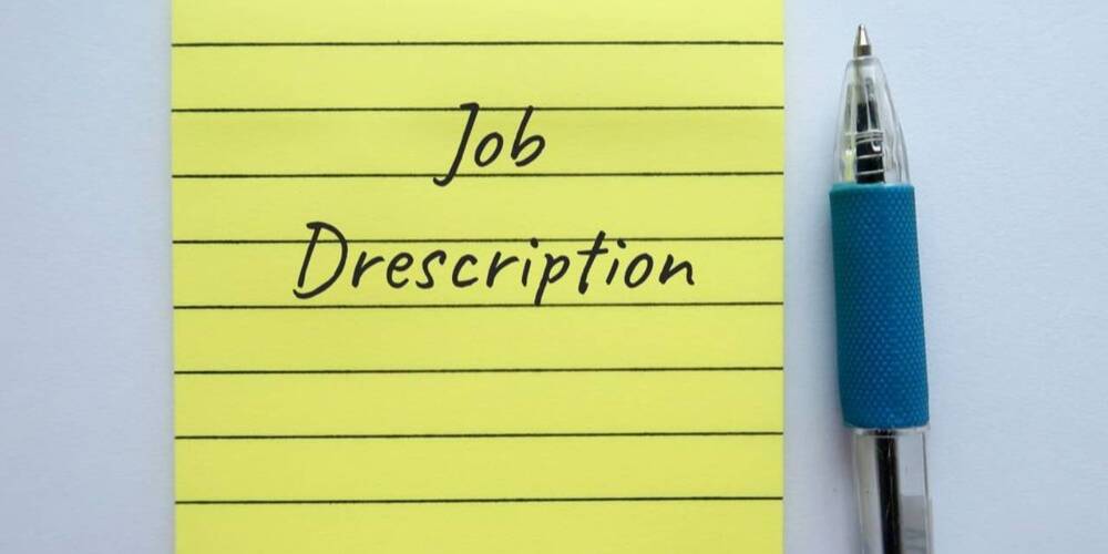 Job description written incorrectly on yellow paper